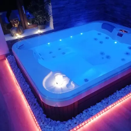 Le Petit Crocq Avec Privatif Guest house